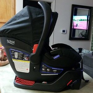 Infant car seat